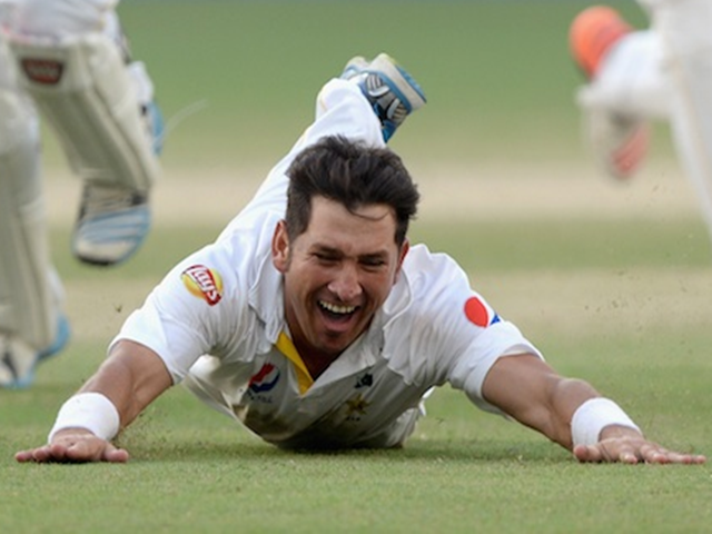 Yasir threatens England